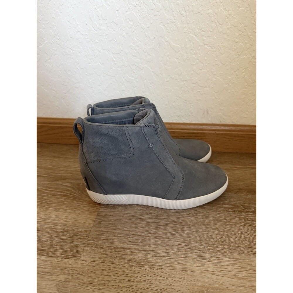 Sorel Women’s Out N About Grey Hidden Wedge Shoes Size 8 Fall Casual Booties